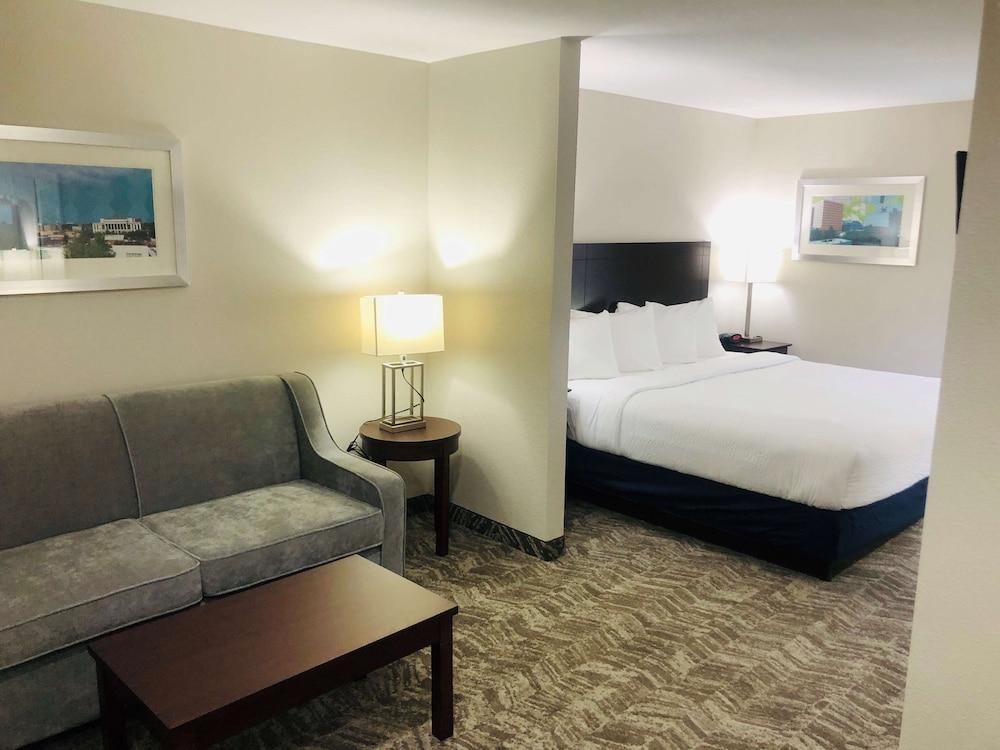 Best Western Plus Lafayette Vermilion River Inn & Suites Ngoại thất bức ảnh